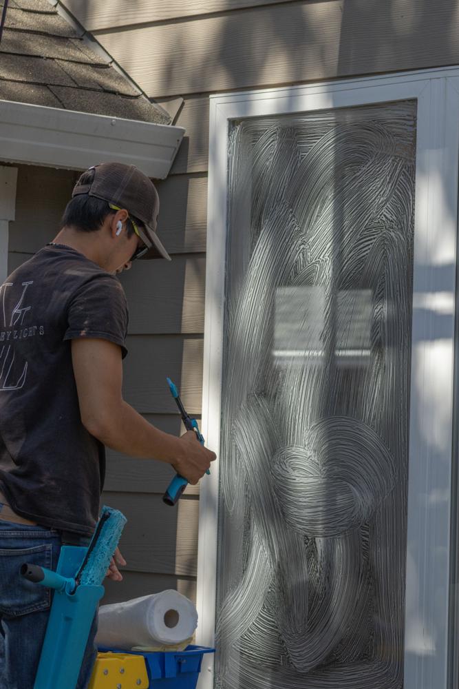 Washing an exterior window